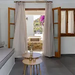κυκλαδίτικο Kiónia