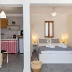 κυκλαδίτικο Nyaraló